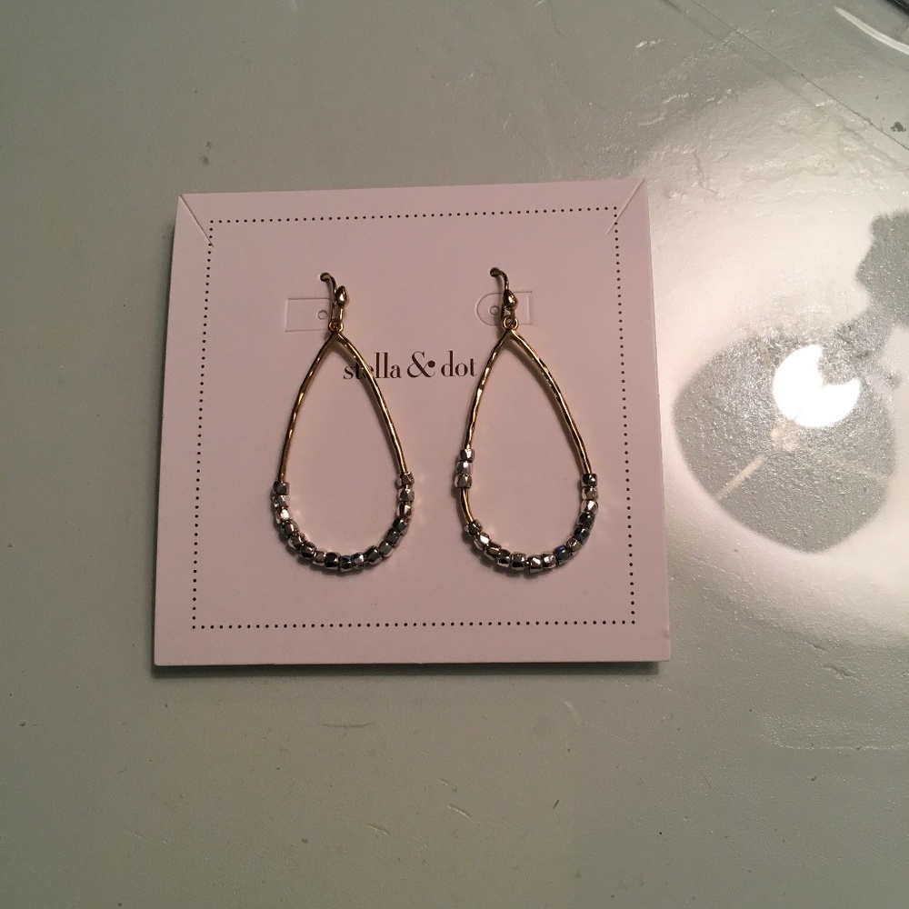 Stella & Dot Rhett Hoops